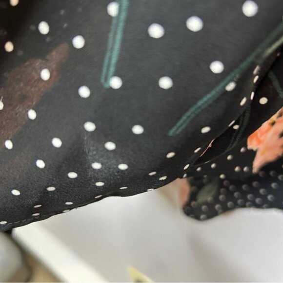 Torrid Harper Floral Polka Dot Sleeveless Blouse 3X Black Peach Tiny Flaw - Picture 11 of 14